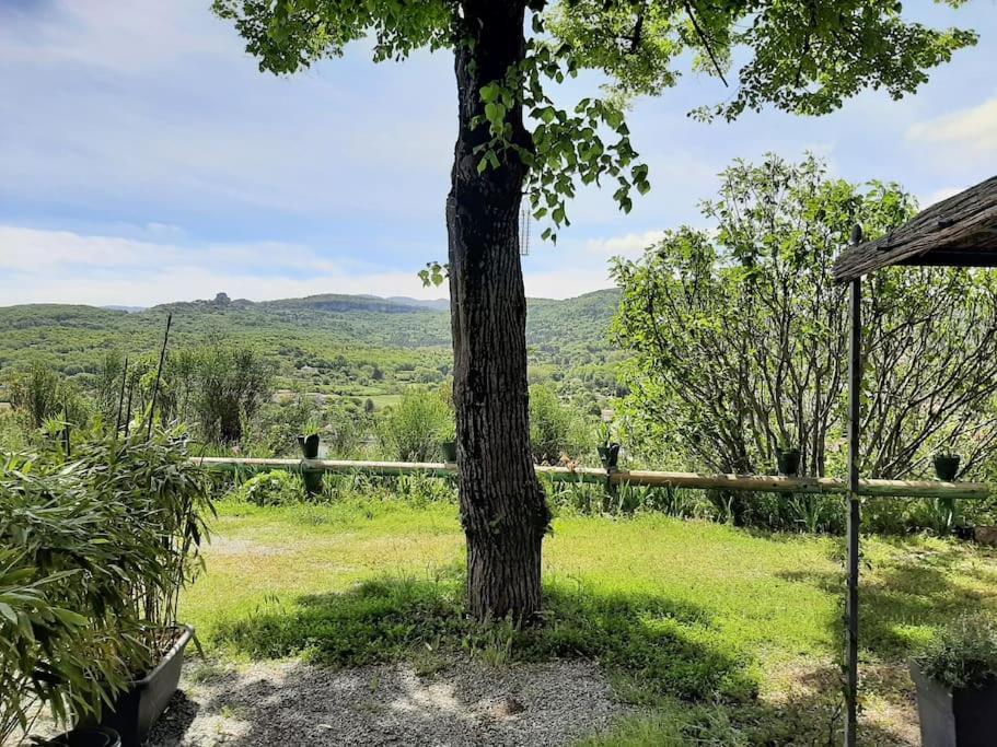 T.Belle Vue Panoramique Au Coeur Du Luberon 40M2 + Pergola . Jardin. P Apartment Apt Exterior photo